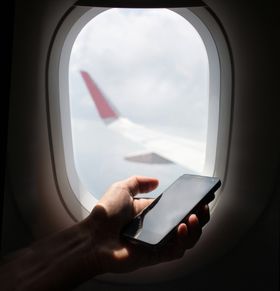Flymodus på mobilen kan snart være en saga blott.