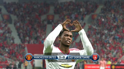 Anthony Martial feirer sitt første mål i en treningskamp.