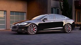 Model S fikk for ikke lenge siden en ny modus med det morsomme navnet «Ludicrous Mode». Eller på godt norsk: «Helt tullete kraftig-modus».