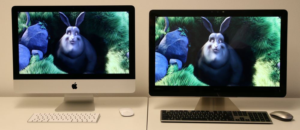 Med Zens blanke skjerm blir plassering og lyssetting et viktig element. Apples iMac er mer tilgivende på dette punktet.