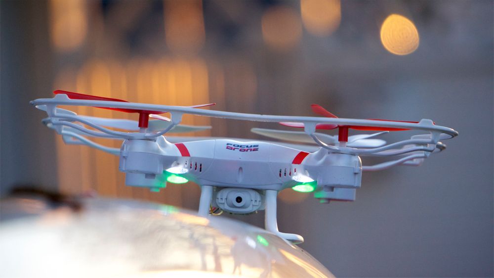 Focus Drone er en svær drone, og egner seg best ute.