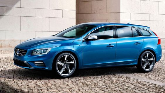 Volvo V60 Twin Engine kan ta deg inntil fire mil på ren batteridrift.