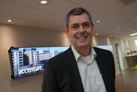 Geir Harald Vale leder Accenture Technology i Norge.