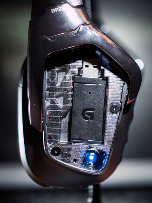 logitech08.