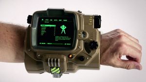 Med Pip-Boy appen kan du se over våpen, kart og helse med din mobiltelefon.