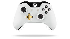 Lunar White Wireless Xbox One kontroller.