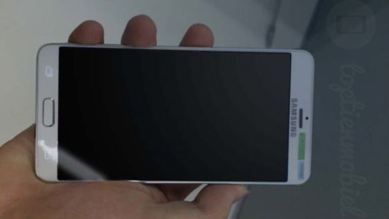 Bildet viser angivelig en lekket prototype av Galaxy S6.  