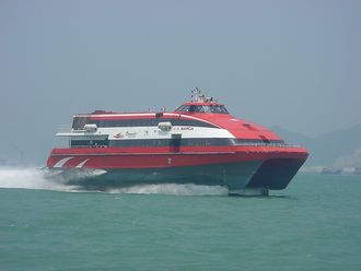 TurboJETs Foilcat-katamaran hydrolift «Barca».