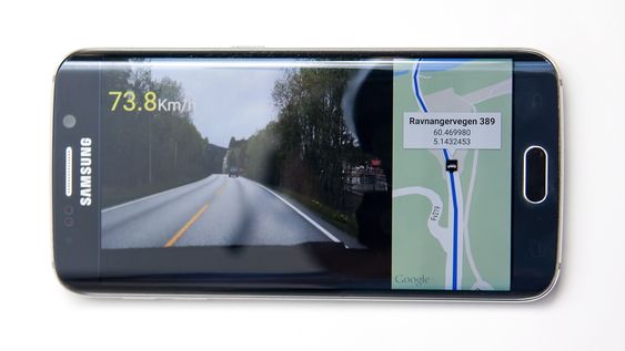 Autoguard har mange smarte funksjoner, inkludert mulighet til å vise kart og hastighet når du spiller av opptak. 
