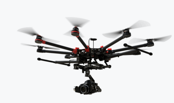 Profesjonelle droner som denne, DJI Spreading Wings S1000+, havner gjerne i RO2- eller RO3-kategoriene.
