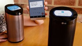 LGs SmartThinQ Hub er en smarthøyttalerne som byr på LCD-skjerm.
