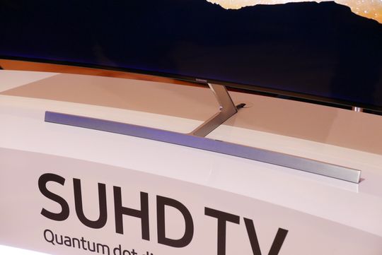 Foten er stilig på konsept-TV-en.