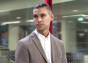 Steffen Willumsen i BX3 Elektroniske Sportsklubb (her avbildet under en Telenorliga-sending på VGTV) synes det er alfa og omega hvem som blir lærerne i det nye faget.