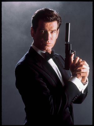 James Bond-filmene og spillet Goldeneye satte standarden for hvordan en lyddempet pistol skulle låte. Altså ikke som i virkeligheten.
