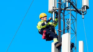 OTERA%20Mobilmast%20basestasjon%20montor