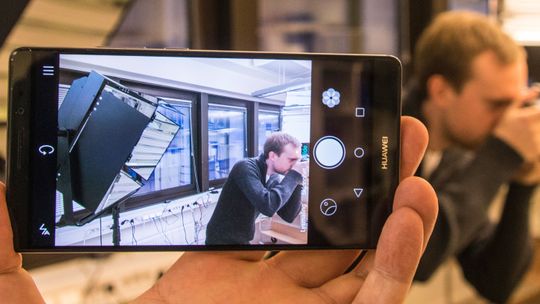 Huawei Mate 8 er rett og slett ett av de beste mobilkameraene penger kan kjøpe. Ikke er den veldig dyr heller.