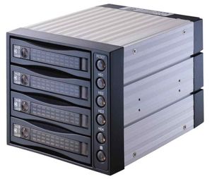 Chieftec SNT-3141 SATA