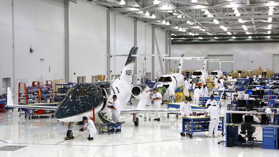 Honda Aircraft Company har nå ni maskiner på sluttmonteringslinja i Greensboro. Planen er å starte leveranser umiddelbart etter FAA-sertifisering i første kvartal neste år. 
