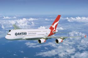 Qantas har i dag tolv A380 i produksjon og venter på ytterligere åtte fly de har bestilt fra Airbus. Flyene benyttes på enkelte flygninger fra Sydney og Melbourne til Los Angeles, Hong Kong, Dubai, London og Dallas. 