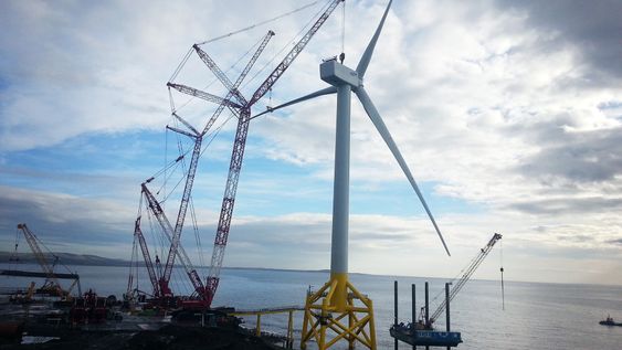 Samsungs 7 MW havvindturbin plassert 50 meter ut i fjæra utenfor Skotland. 