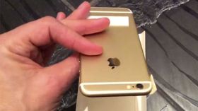 S7 Mini blir tilsynelatende litt større enn iPhone 5SE, som angivelig avbildes her.