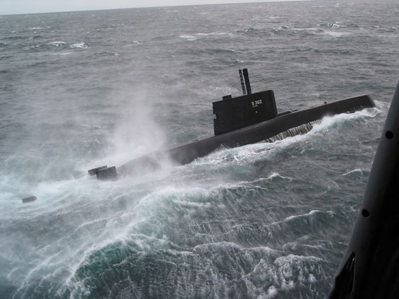 Her er den norske Ula-klasse ubåten Utstein. I 2014 blir det etter planen klart hvorvidt disse skal skiftes ut eller ytterligere oppgraderes. 
