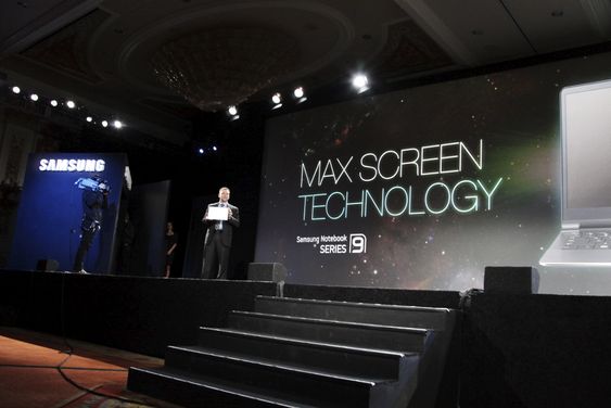 Samsungs Maxscreen-konsept gjør at 15-tommeren får plass i det som tradisjonelt har vært skallet til en 14-tommer.