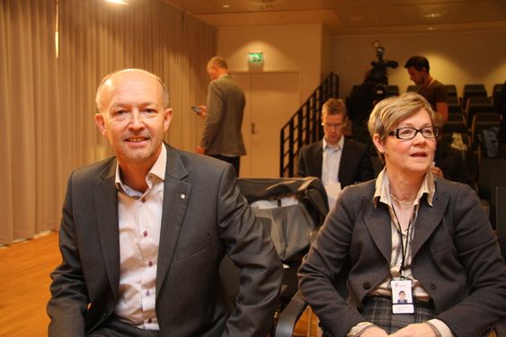 Letedirektør i Statoil, Tim Dodson, og letedirektør for norsk sokkel i Statoil, Gro G. Haatvedt, sier Statoil jobber for en rask utbygging av funnet.