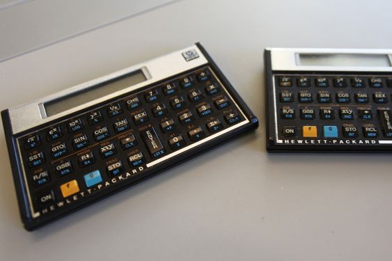HP 15C kalkulator. Omvendt polsk notasjon.