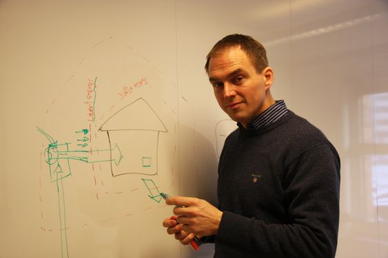 Rune Volla, dr.ing og direktør for rammevilkår og utvikling hos Hafslund Fjernvarme AS