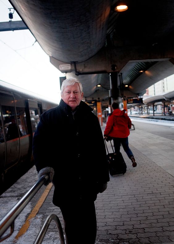 JERNBANEMANN: - Jeg har god bakgrunn for å uttale meg om norsk jernbane, blant annet fordi jeg kjenner godt til spillet mellom departement og Storting, sier Osmund Ueland.