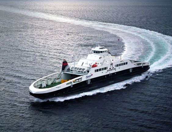 Bergensfjord LNG-skip, ferje, Fjord1