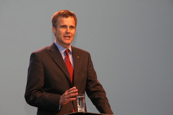 Statoils konsernsjef Helge Lund på OLFs årskonferanse 2010.