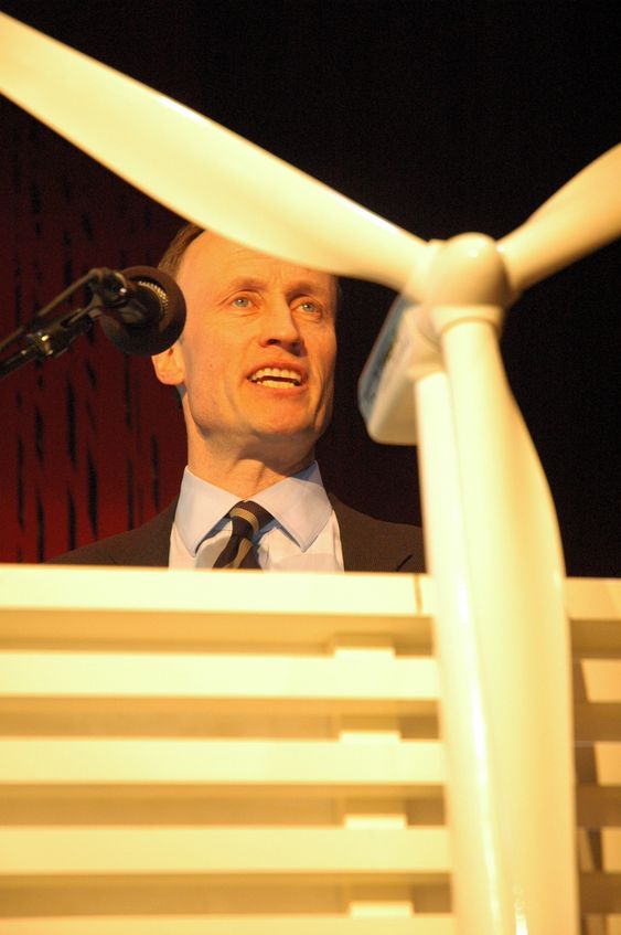 Nils Kristian Nakstad, direktør for det statlige foretaket Enova. Fra årsmøtet i Norsk Vindkraftforening 30. mars 2009.