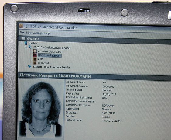 Pass-opplysningene på PC-en.