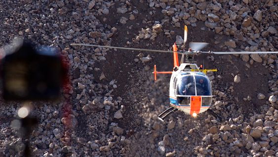 Testingen med BO 105-helikopteret ble gjennomført i et steinbrudd. 