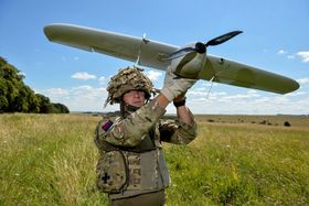 Det britiske forsvaret har brukt Desert Hawk i ti år. 