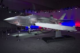 JSM fikk også litt rampelys da Norges første F-35, AM-1, ble rullet ut fra Lockheed Martin-fabrikken for halvannen måned siden. 