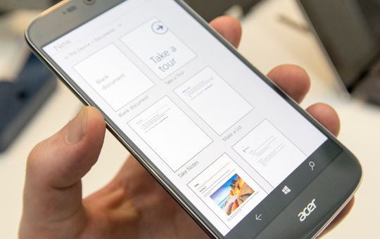 Microsofts Office-apper er blant de nyttigste vi vet om uansett plattform. På de kraftigste Windows-mobilene kan programvaren også kjøre i Continuum-modus på storskjermen.