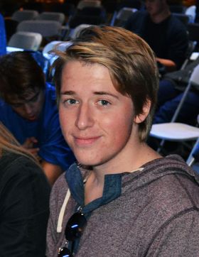 Håkon «Flaker» Solberg blant publikum under finalene på Gigacon 2014.