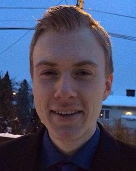 Mats «Right_Devil» Hagerupet er assisterende manger og spiller på det norske landslaget i FIFA.