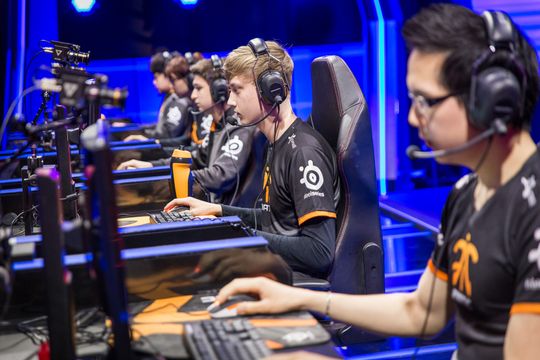 Fnatic gikk ubeseiret gjennom seriespillet forrige sesong.