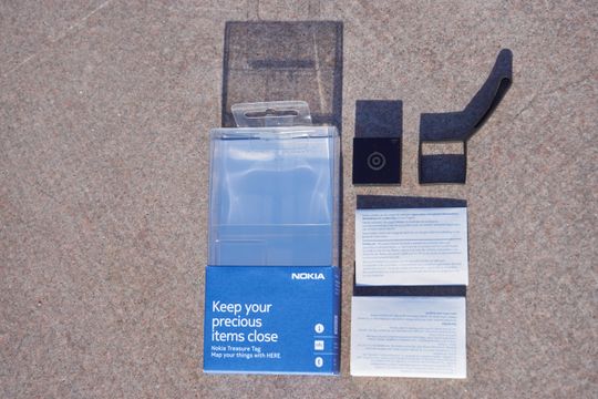 Dette følger med i pakken til Nokia Treasure Tag.