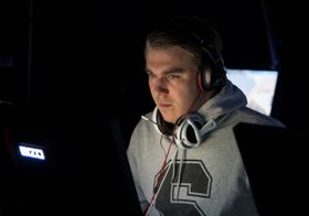 Simon «Simma» Øvrevik i GamersLeague.