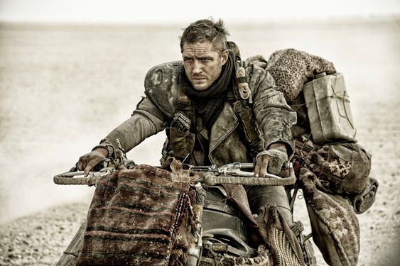 Et av de prisvinnende Mad Max-kostymene.