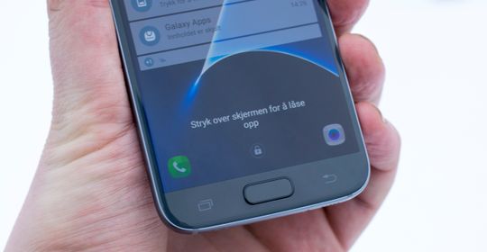 Fingeravtrykkleseren virker å ha blitt et par hakk bedre siden Galaxy S6.