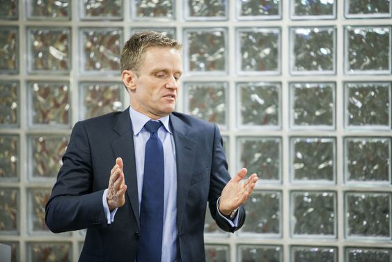 Lunde forklarte en gruppe journalister og finansanalytikere hvordan Telio skal kutte kostnader i NextGenTel. Dette må han lykkes i - ellers kan oppkjøpet til nesten 570 millioner kroner bli en dyr affære.