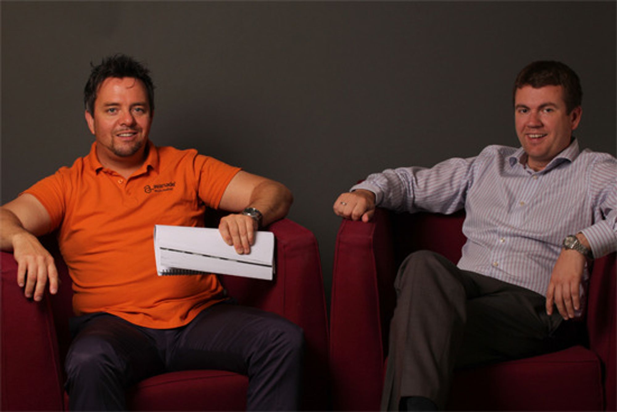 Göran Karlsson (t.v.) og Espen Sletteng-Fagerli, henholdsvis senior direktør forretningsutvikling og direktør & CTO i Avanade Norge, gikk gjennom undersøkelsen med digi.no.