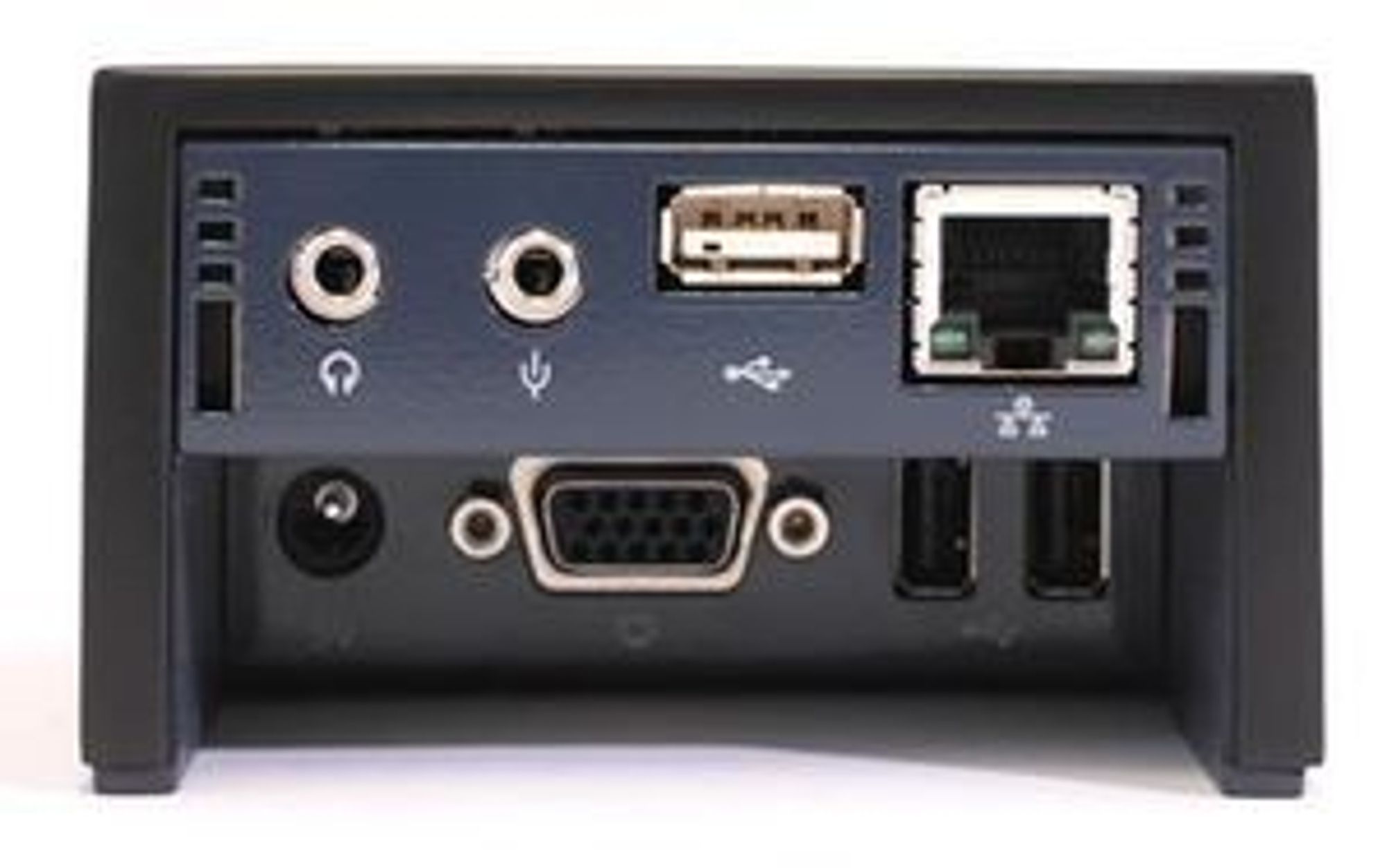 Baksiden til Pano Logics nullklient viser de mulige koplingene: Lyd ut (to kanaler), mikrofon, USB 2.0 (den interne USB-huben kan ta opptil fire utganger), Ethernet og skjerm.