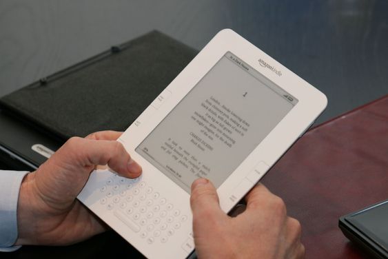 Amazon vil la Kindle-eiere låne bøker istedet for å kjøpe. 